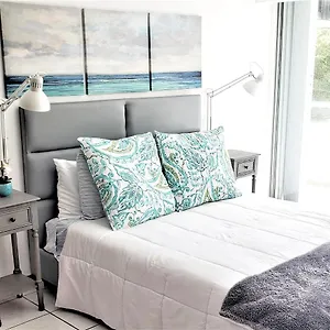  Apartment Kasa Ritz At The Lagoon Large Studio 1 Block To Beach At La Concha